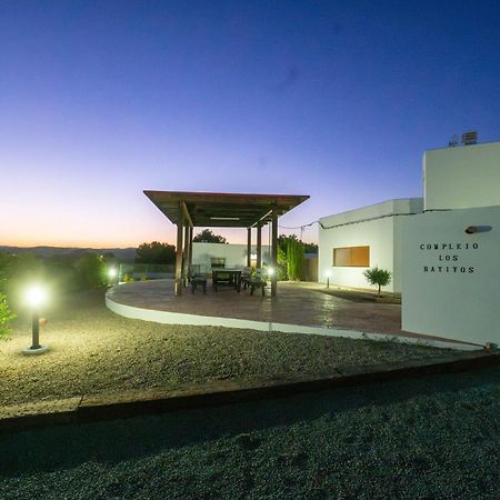 Complejo Turistico Los Bayiyos Agua Amarga  Bagian luar foto